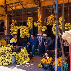 Banana-salers-in-Tamri